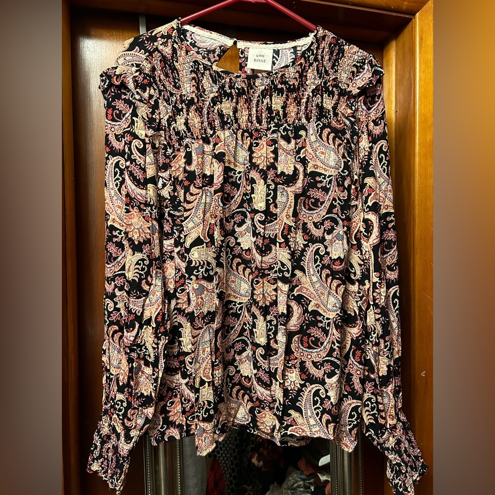 Knox Rose Paisley Top